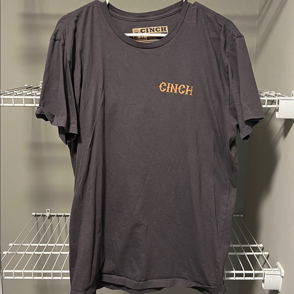 NWOT * Cinch Charcoal Tee with Bold Orange Accent Size XL